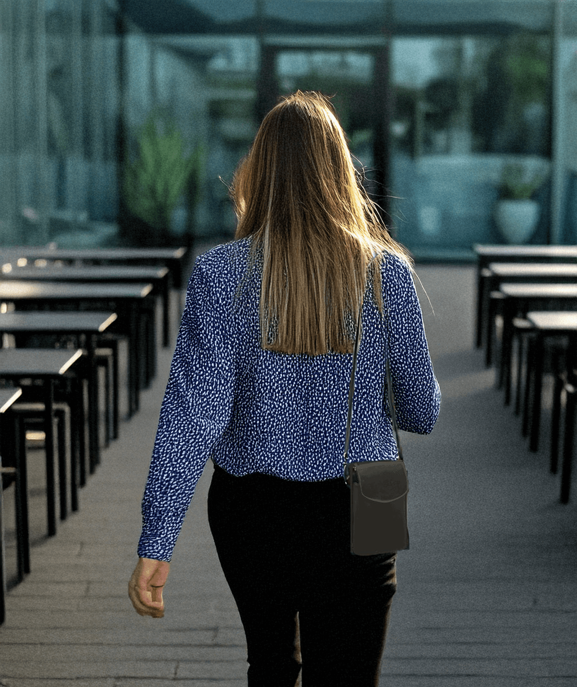 Sac téléphone cuir synthétique vegan – Petit sac à main bandoulière pour smartphone – Mode éthique et pratique