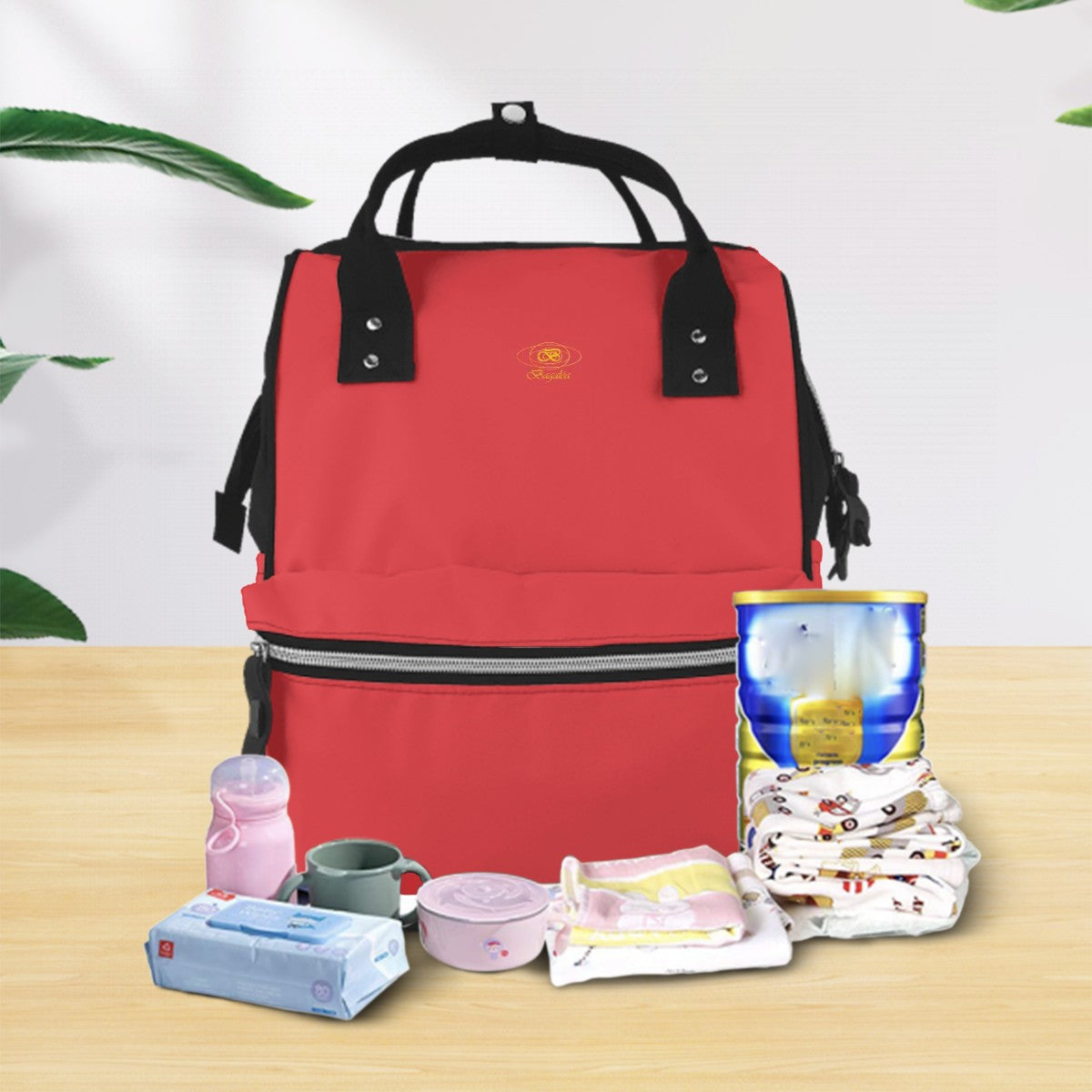 Découvrez notre sac à dos multifonction pensé pour tous les parents : un accessoire pratique et élégant, idéal comme sac à langer ou sac d’organisation pour les sorties avec bébé.
